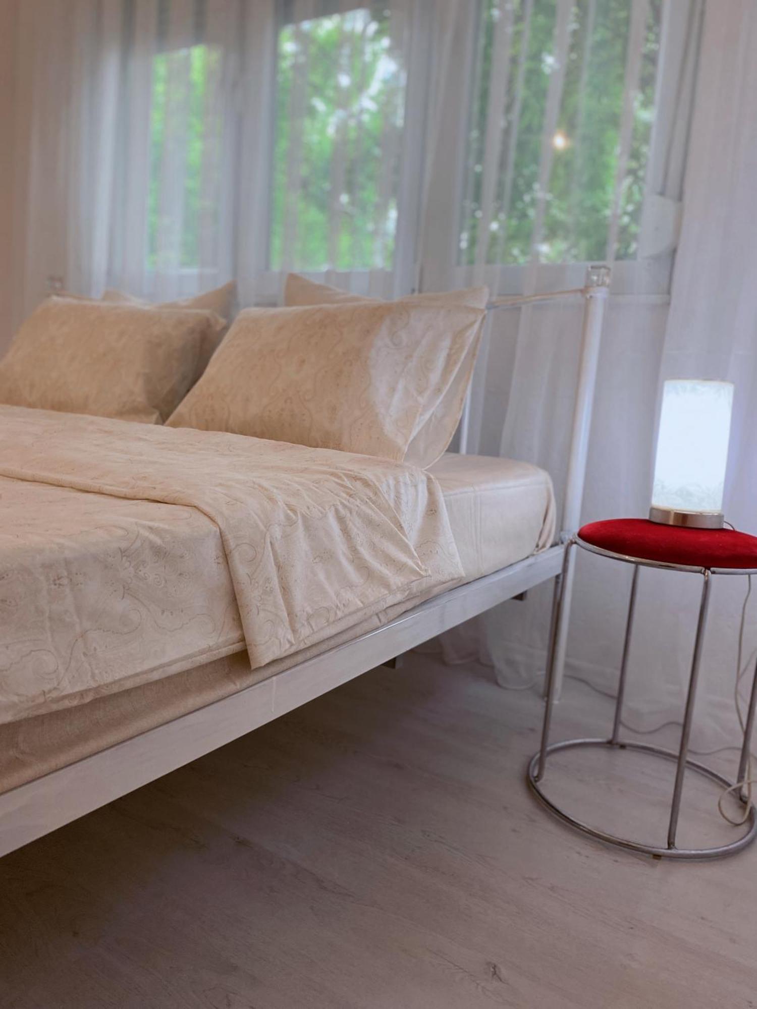Hotspot Apartments - City Center Приштина Экстерьер фото
